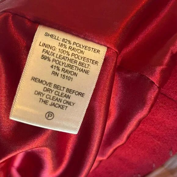 CENTIGRADE Size XL Red Short Winter Coat with Large Red Buttons - Picture 6 of 7